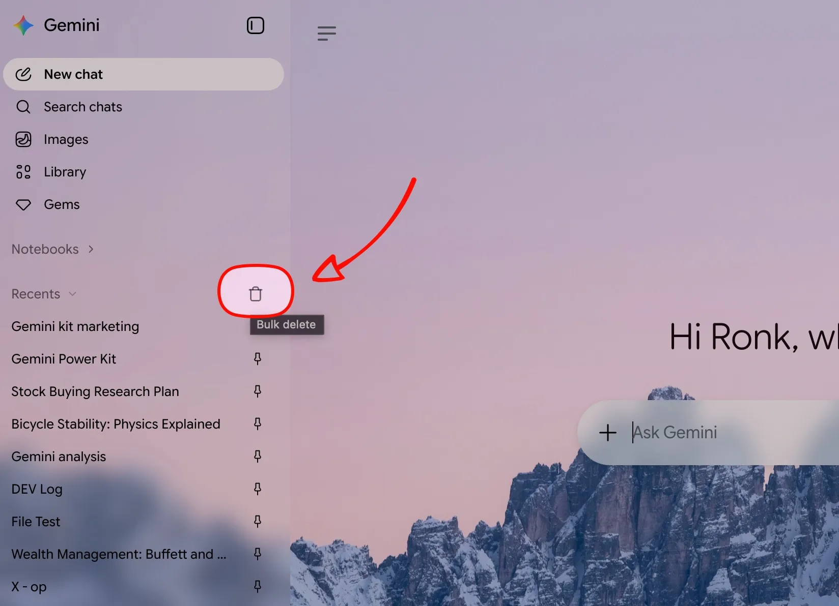 Bulk Delete entry: the trash icon beside Recents in the Google Gemini chat sidebar